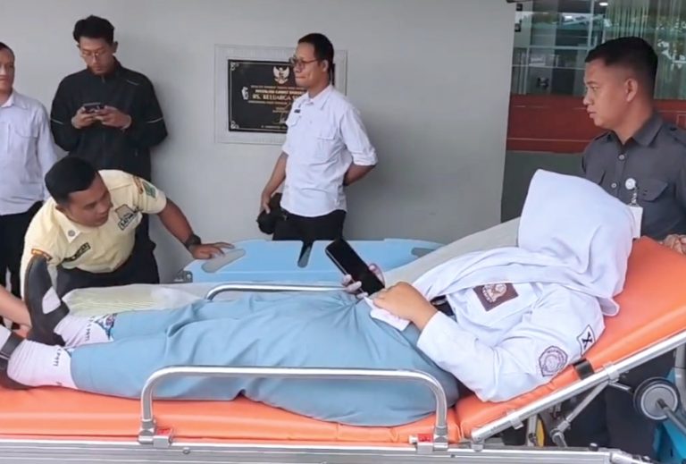Puluhan Siswa SMKN 4 Pati Tumbang Usai Santap MBG, Sampel Makanan Dikirim ke Lab Semarang