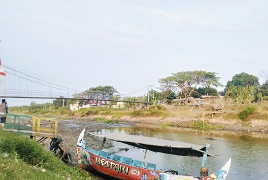 Sungai Silugonggo Mengering, Wisata Susur Sungai di Sugiharjo Terhenti Sebulan