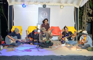 100 Hari Kepergian Aloeth Pathi, Gandrung Sastra Hidupkan Kembali Jejak Sang Penyair Lewat Nyanyian Pesisir
