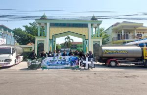 MAN 1 Pati Salurkan 10 Tangki Air Bersih untuk Warga Terdampak Kekeringan